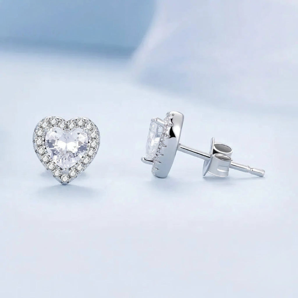 Boucles d'oreilles clous en argent sterling et zircon