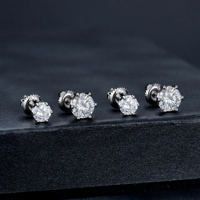 Boucles d'oreilles clous en argent sterling et moissanite en forme de fleur
