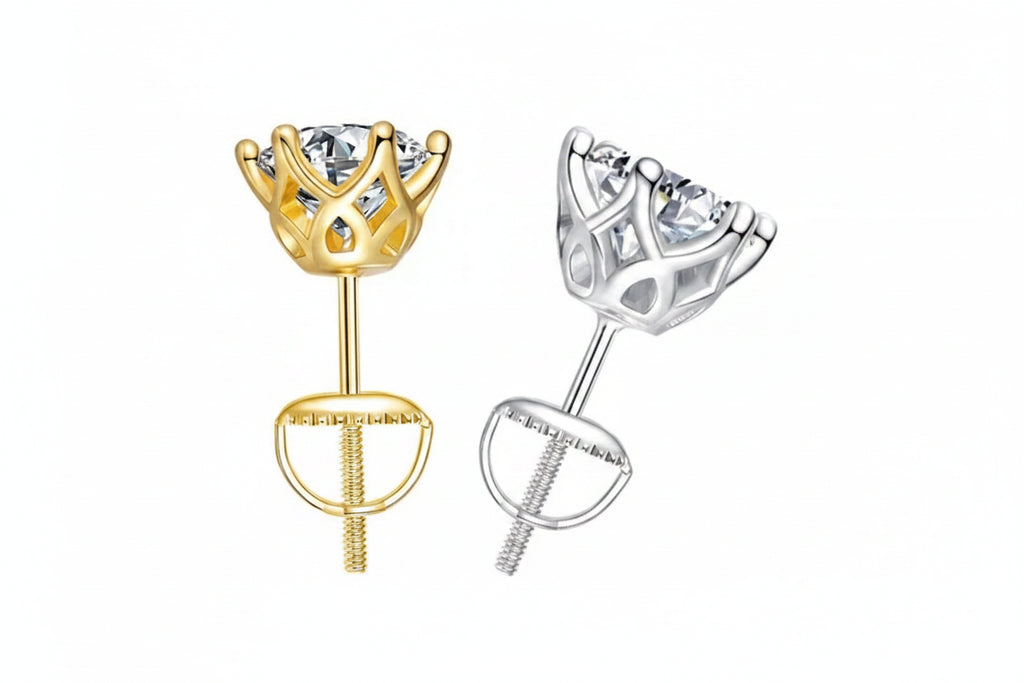 Boucles d'oreilles clous en argent sterling et moissanite en forme de fleur