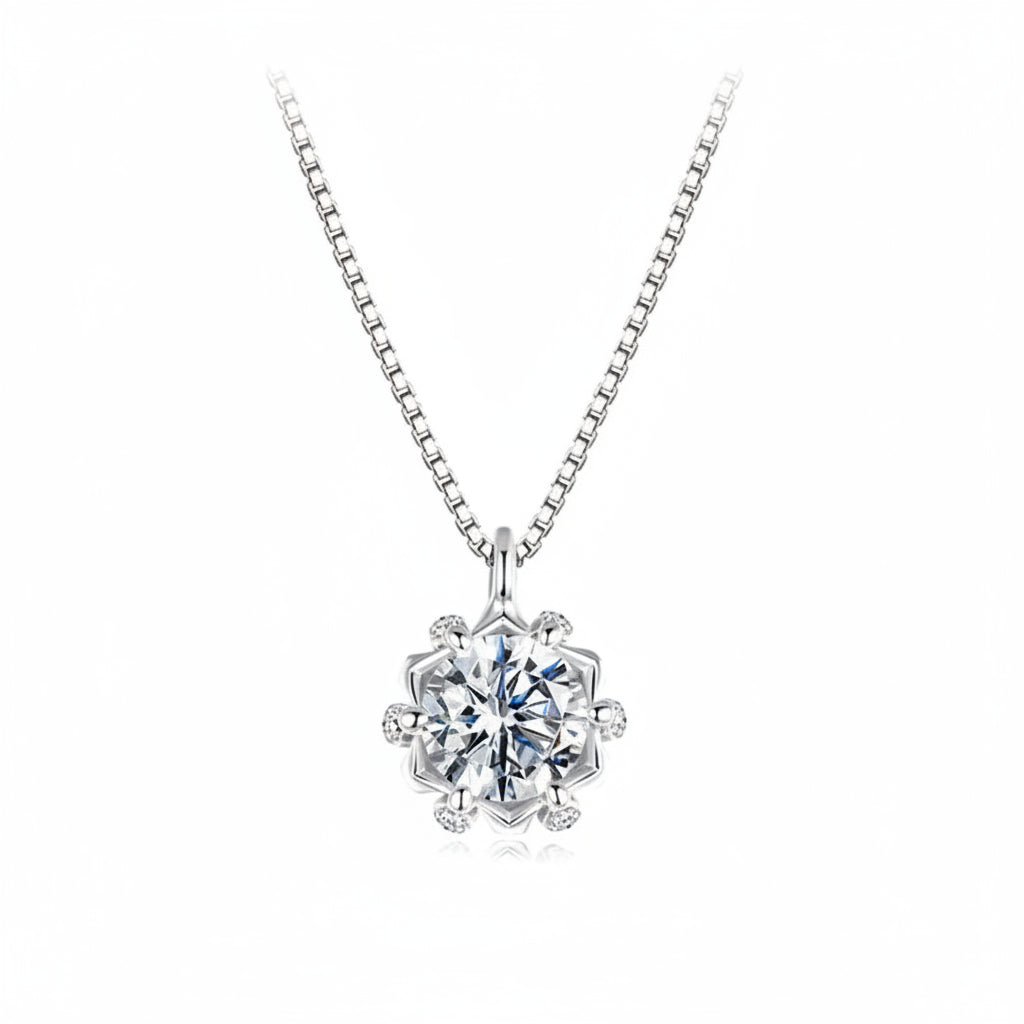 Collier pendentif moissanite en forme de bouton de fleur en argent sterling