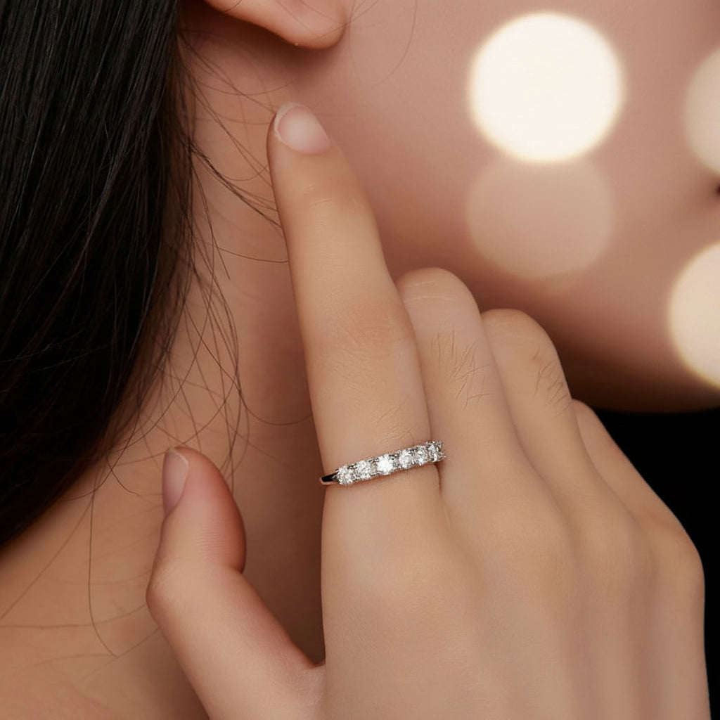 Bague en argent sterling iris moissanite motif dentelle