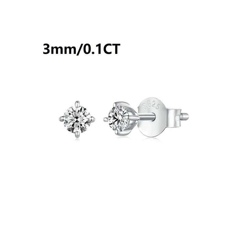 Boucles d'oreilles solitaires à clous en moissanite et argent sterling